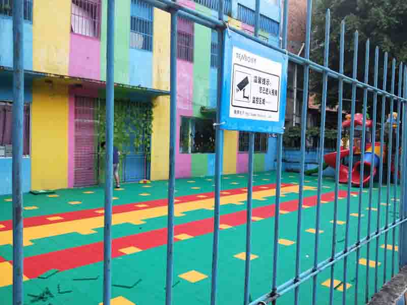 拼裝地板施工-拼裝地板報(bào)價(jià)-拼裝地板廠家-幼兒園拼裝地板-成冠體育